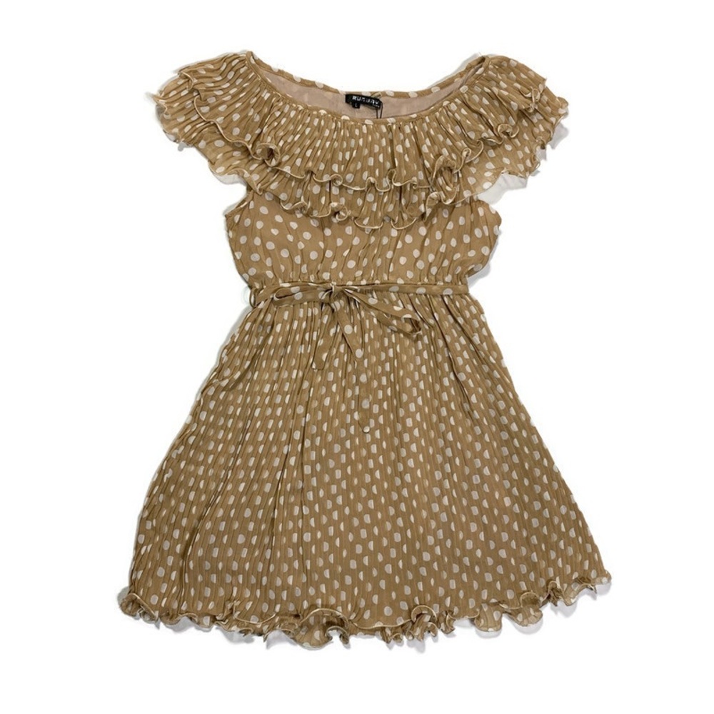 NWT Polka dot off shoulder pleated dress
